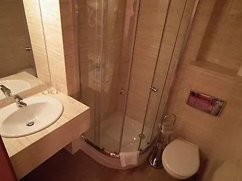 קרקוב Aparthotel Adler