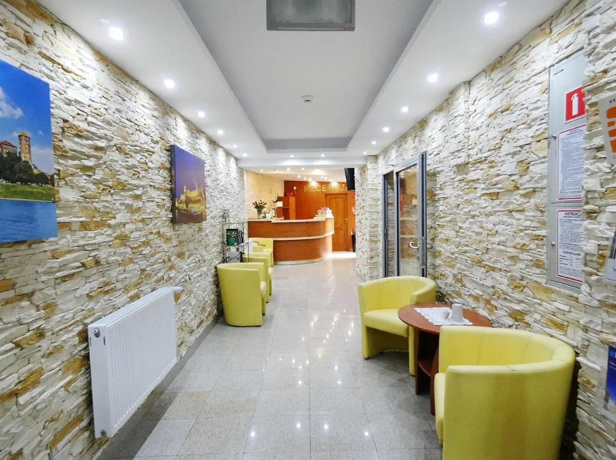 Aparthotel Adler Cracovia 3*,